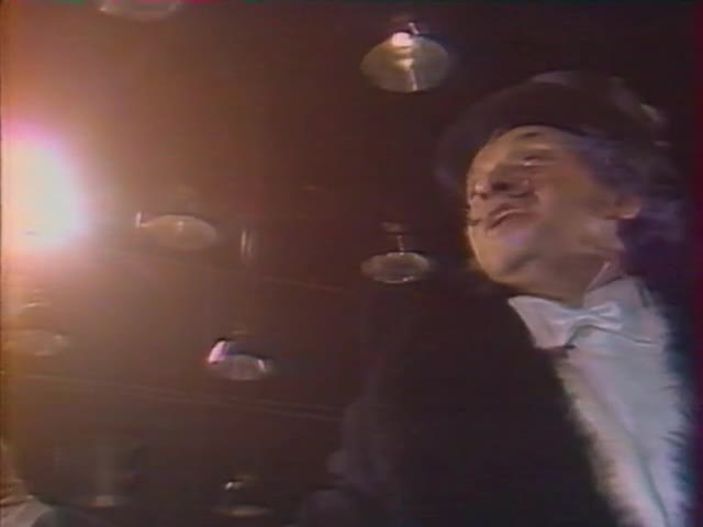 Владимир Николаев и др. Песенка князя из оперетты "Граф Люксембург"