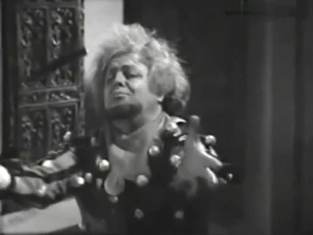 Виктор Курин Ария Риголетто из оперы "Риголетто"