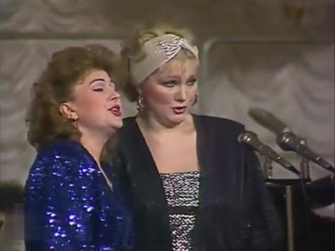 Лариса Курдюмова, Елена Школьникова Незабудки