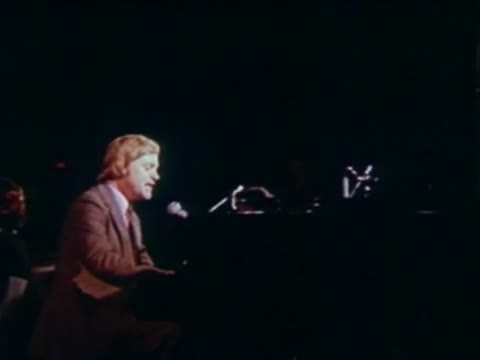 Евгений Мартынов Алёнушка