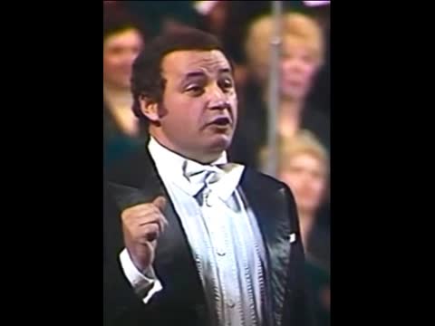 Игорь Морозов Каватина Фигаро из оперы "Севильский цирюльник"